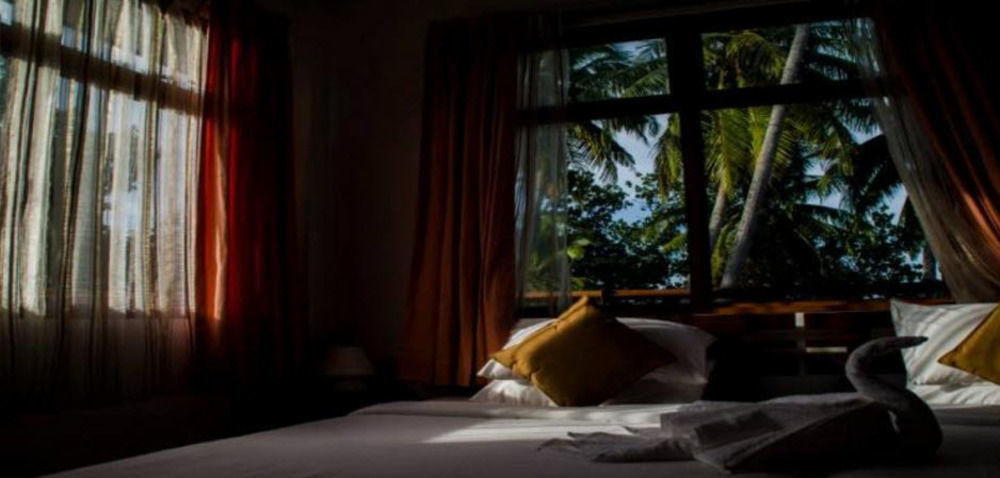 Kanbili Hotel Himmafushi Eksteriør billede